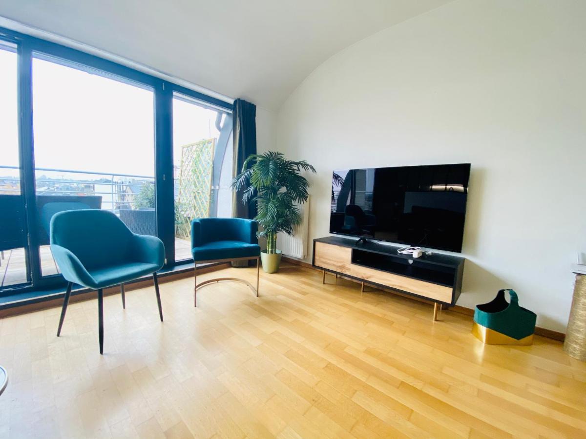 The Luxury Green Penthouse In City Center With Terrace And Free Parking Luksemburg Zewnętrze zdjęcie