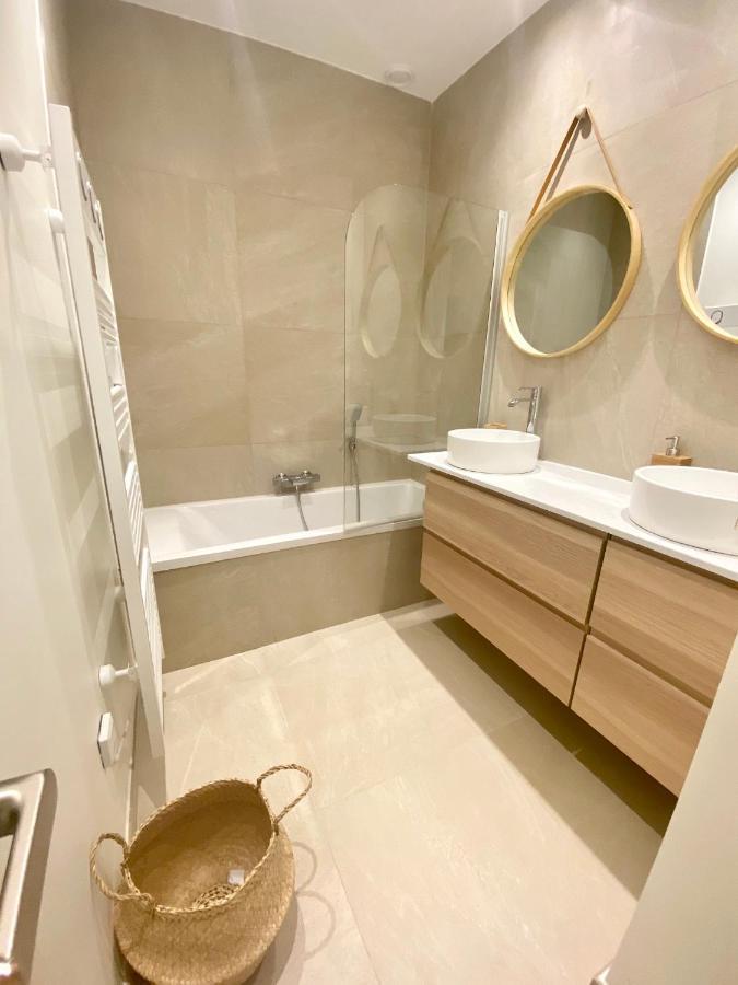 The Luxury Green Penthouse In City Center With Terrace And Free Parking Luksemburg Zewnętrze zdjęcie
